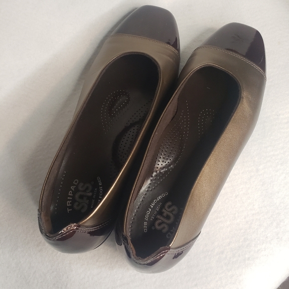 SAS Coco Ballet Flats in Burnished Brass & Brown - Women's size 9M - Picture 5 of 12